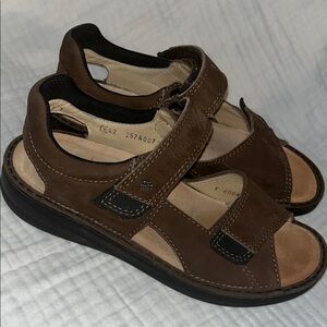 Men's Brown Leather Sandals